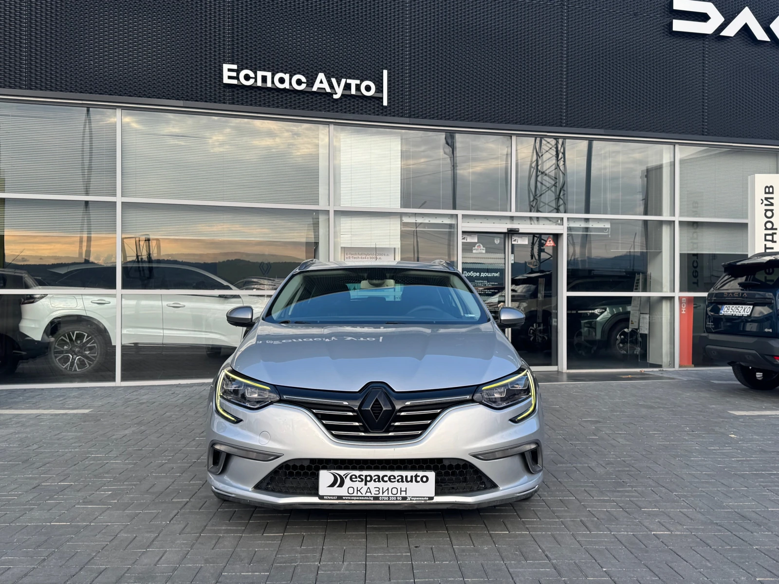 Renault Megane Grandtour 1.5 dCi 110к.с, снимка 2 - Автомобили и джипове - 52088639