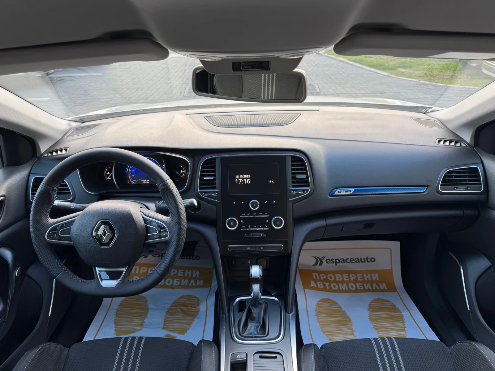 Renault Megane Grandtour 1.5 dCi 110к.с, снимка 9 - Автомобили и джипове - 52088639