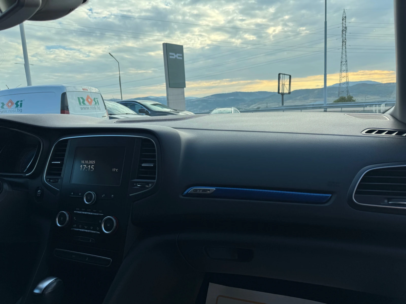 Renault Megane Grandtour 1.5 dCi 110к.с, снимка 13 - Автомобили и джипове - 52088639