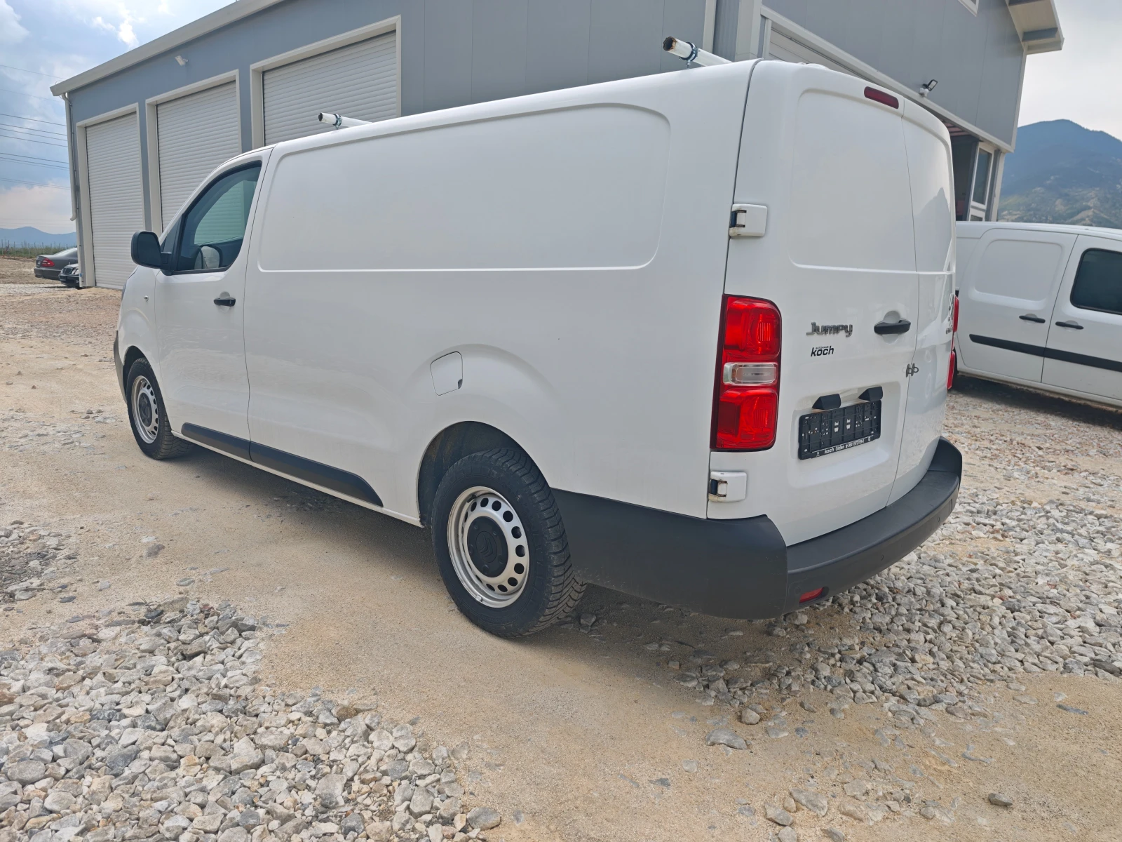 Citroen Jumpy 2.0 D  150к.с. ЛИЗИНГ, снимка 6 - Автомобили и джипове - 52677777
