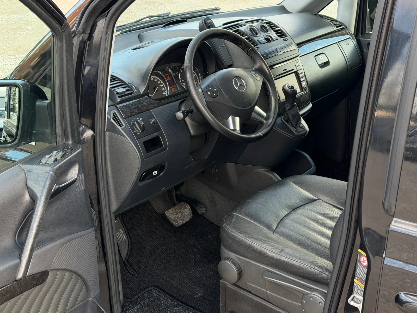 Mercedes-Benz Viano 3.0CDi 224кс * 8 места* * Ambiente* * Автоматик*  - изображение 9