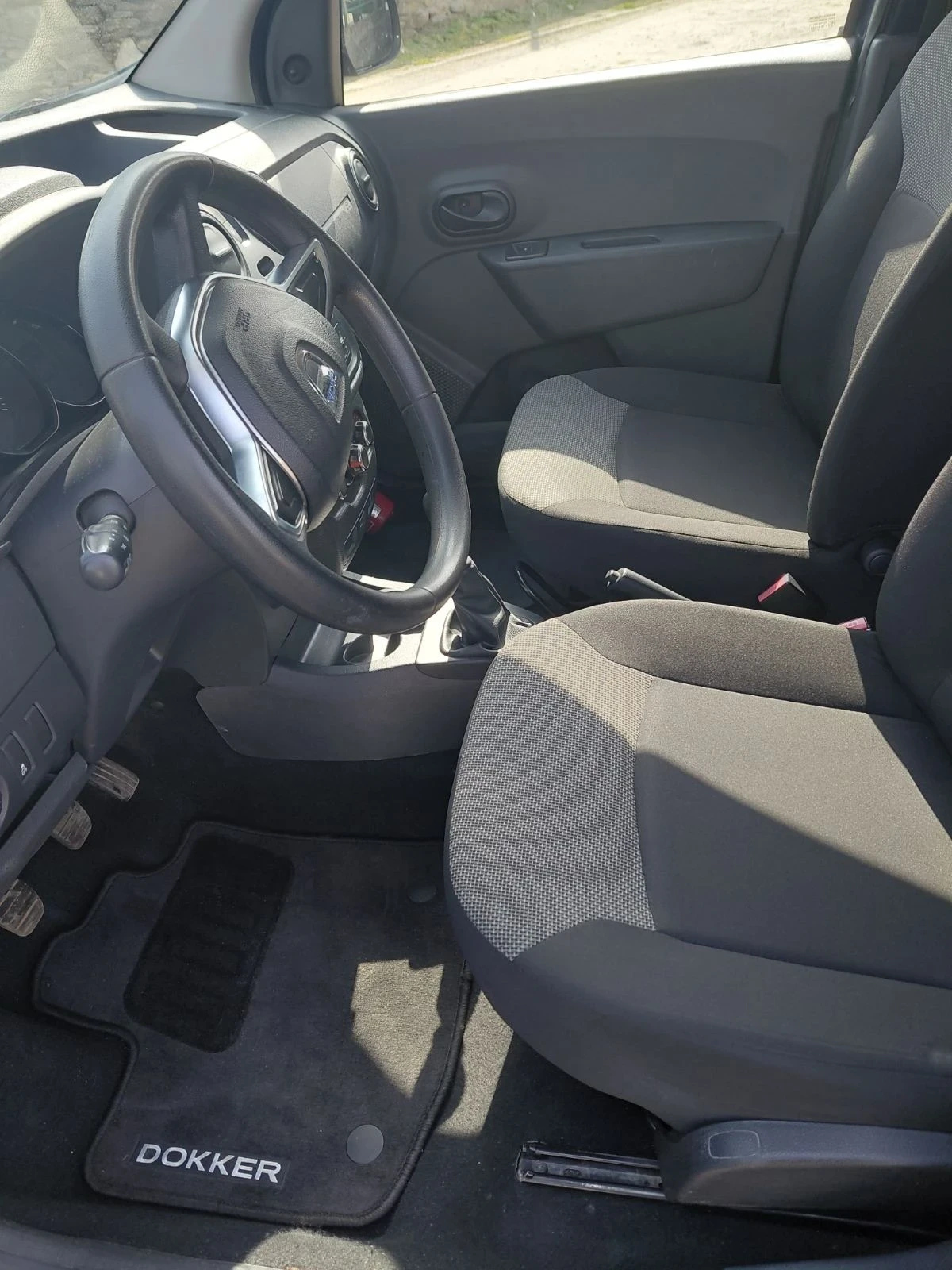 Dacia Dokker Газ/бензин 1.3 реални км., снимка 10 - Автомобили и джипове - 53707105