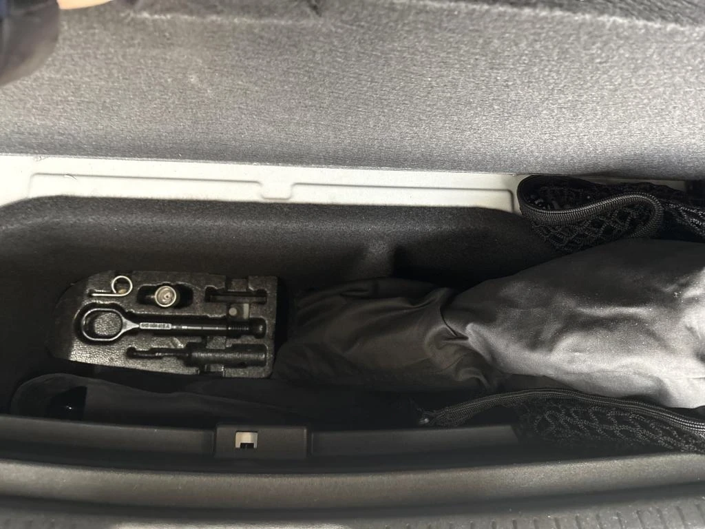 VW ID.4 ОЧАКВАН ВНОС!!! VW ID 4 Pro Performance 82 Kwh, снимка 9 - Автомобили и джипове - 53929378