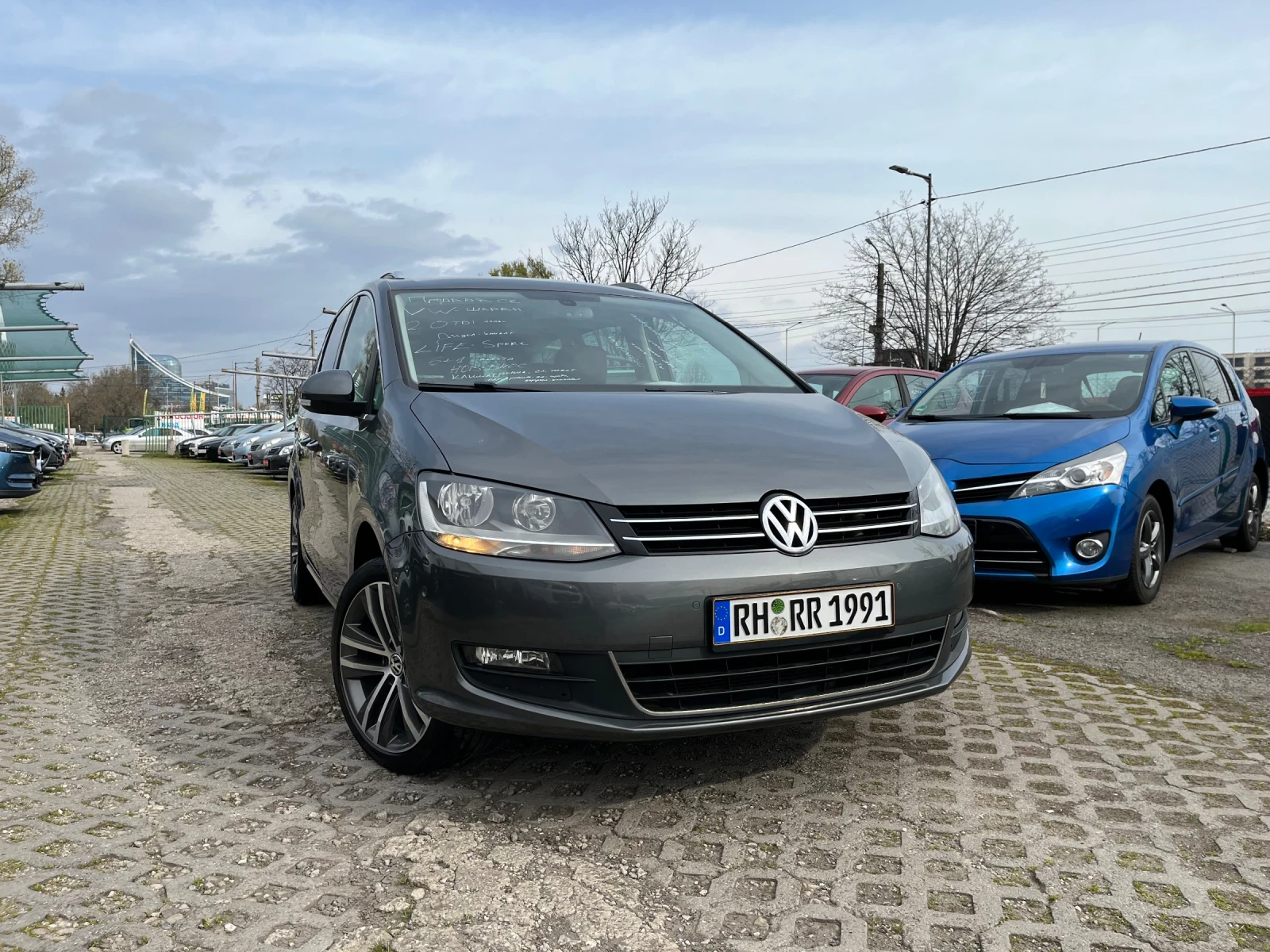 VW Sharan 2.0 TDI SPORT, снимка 3 - Автомобили и джипове - 53999414