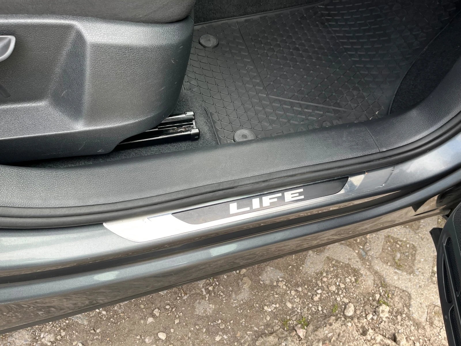 VW Sharan 2.0 TDI SPORT, снимка 13 - Автомобили и джипове - 53999414