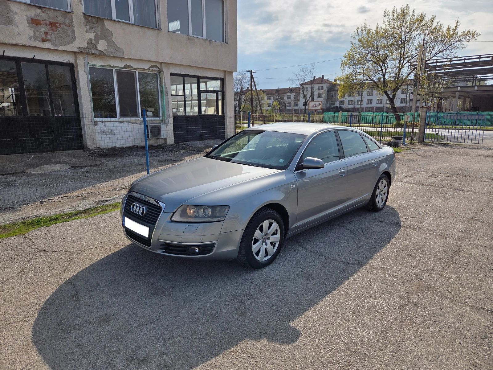Audi A6 3.0TDI-233Hp quattro automat design E4 Ser.History, снимка 3 - Автомобили и джипове - 54208267