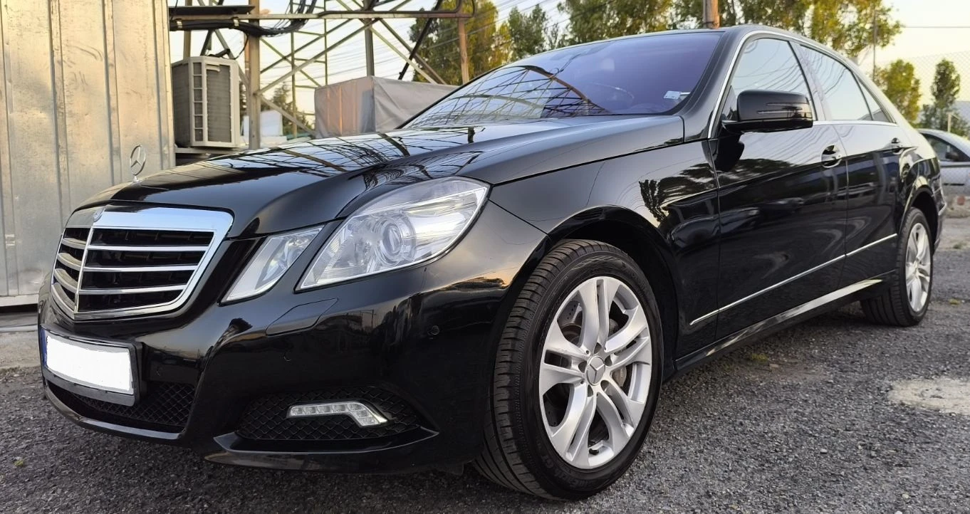 Mercedes-Benz E 500, снимка 6 - Автомобили и джипове - 54241004
