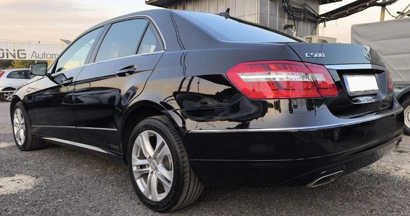 Mercedes-Benz E 500, снимка 7 - Автомобили и джипове - 54241004