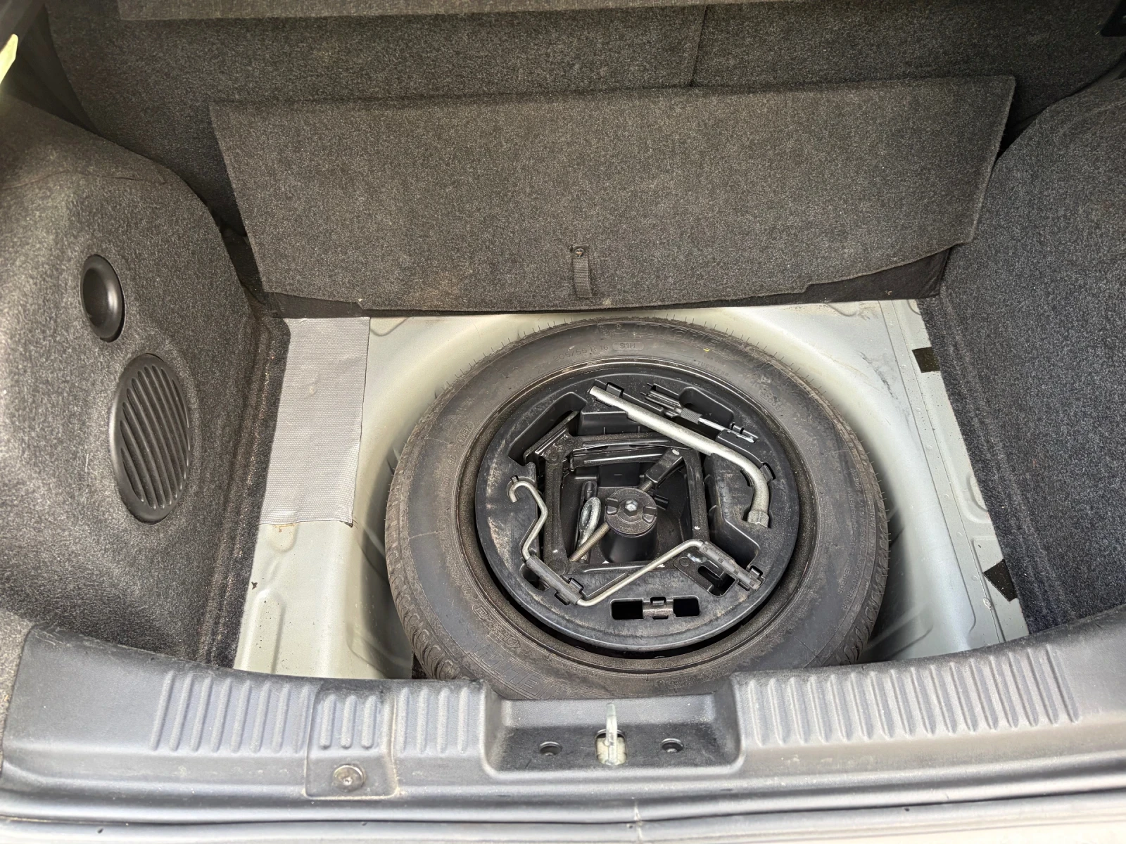 Fiat Bravo 1.6 120HP КОЖА КЛИМАТРОНИК HIFI AUDIO BLUETOOTH, снимка 10 - Автомобили и джипове - 54415605