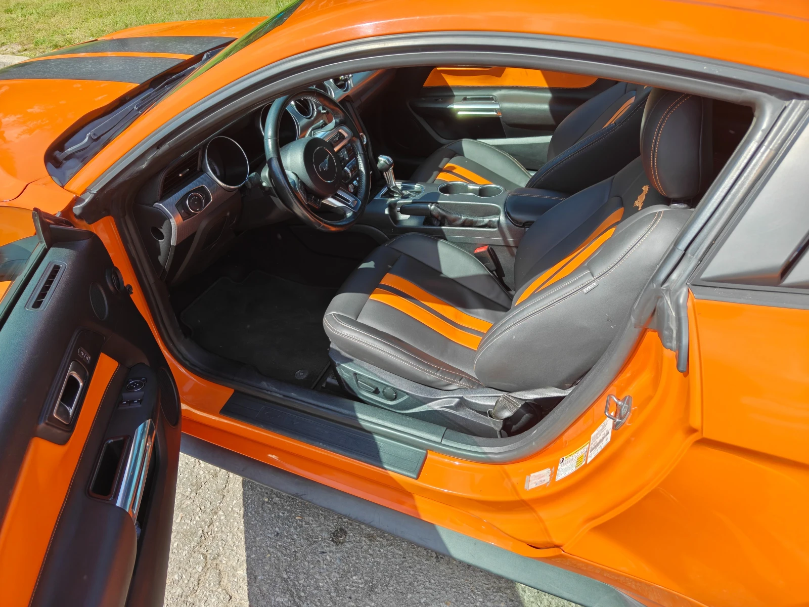 Ford Mustang Ecoboost, снимка 11 - Автомобили и джипове - 54443415