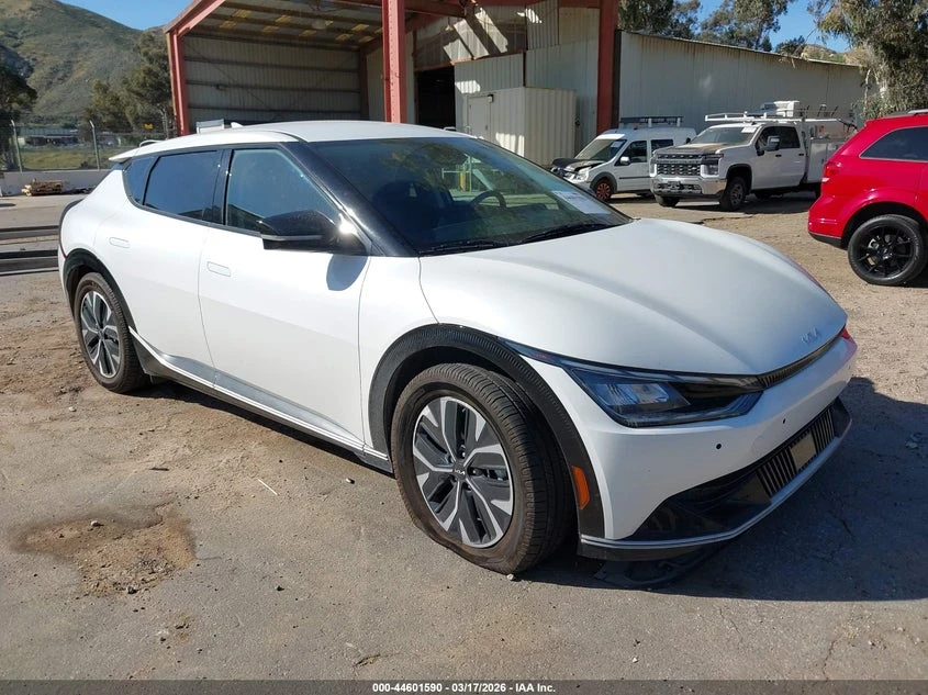 Kia EV6 Wind