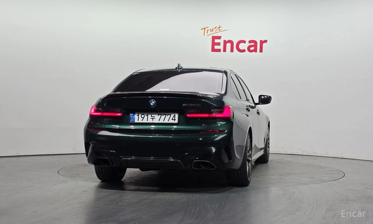 BMW 340 i* PERIDOT GREEN EDITON* LASER* HARMAN* 360* ХЕДЪП, снимка 2 - Автомобили и джипове - 54565220