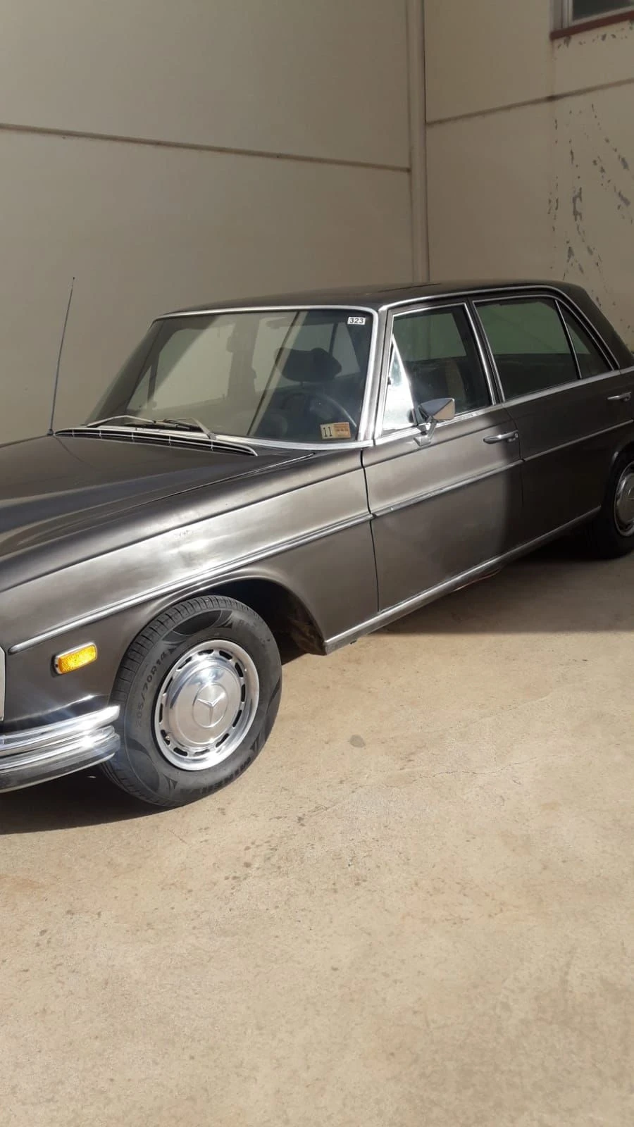 Mercedes-Benz 280 W 108 280 SEL 3.5 V 8 , снимка 4 - Автомобили и джипове - 54581988