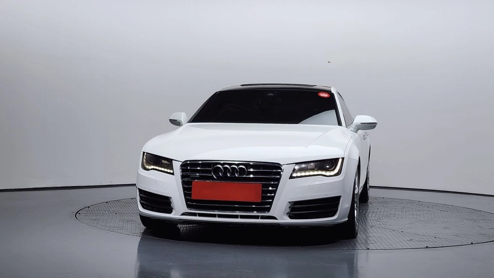 Audi A7 3.0L V6 / CARFAX, снимка 2 - Автомобили и джипове - 54744575