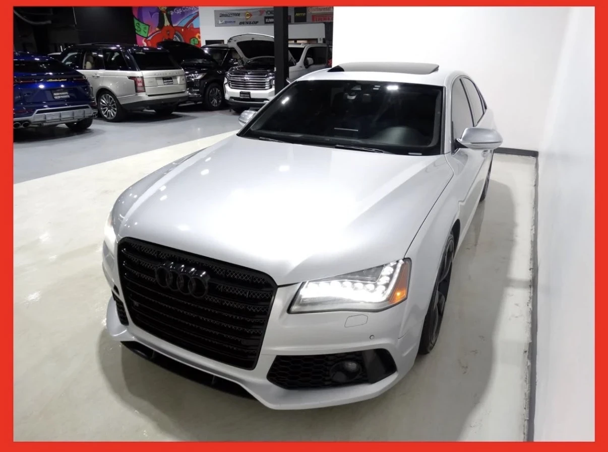 Audi S8 4.0Т * 360 CAM * BLIND SPOT * PANO * CARFAX * , снимка 2 - Автомобили и джипове - 55246002