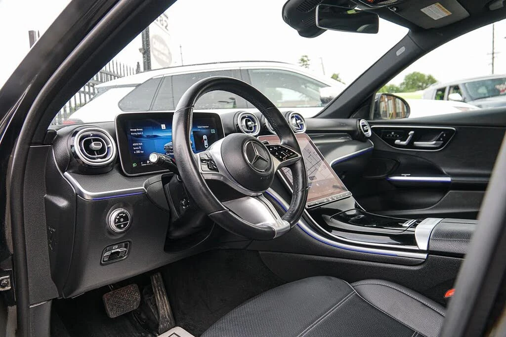 Mercedes-Benz C 300 Digital Ligh* Burmester* Head-Up* 360  Камери, снимка 6 - Автомобили и джипове - 55853906