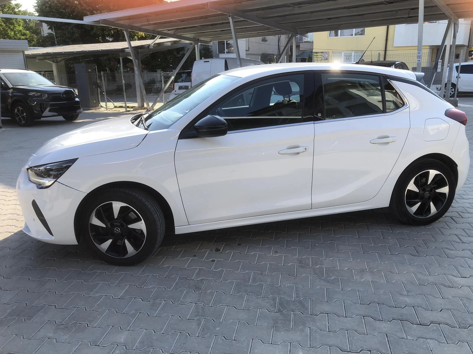 Opel Corsa 50 kWh, снимка 3 - Автомобили и джипове - 55879639