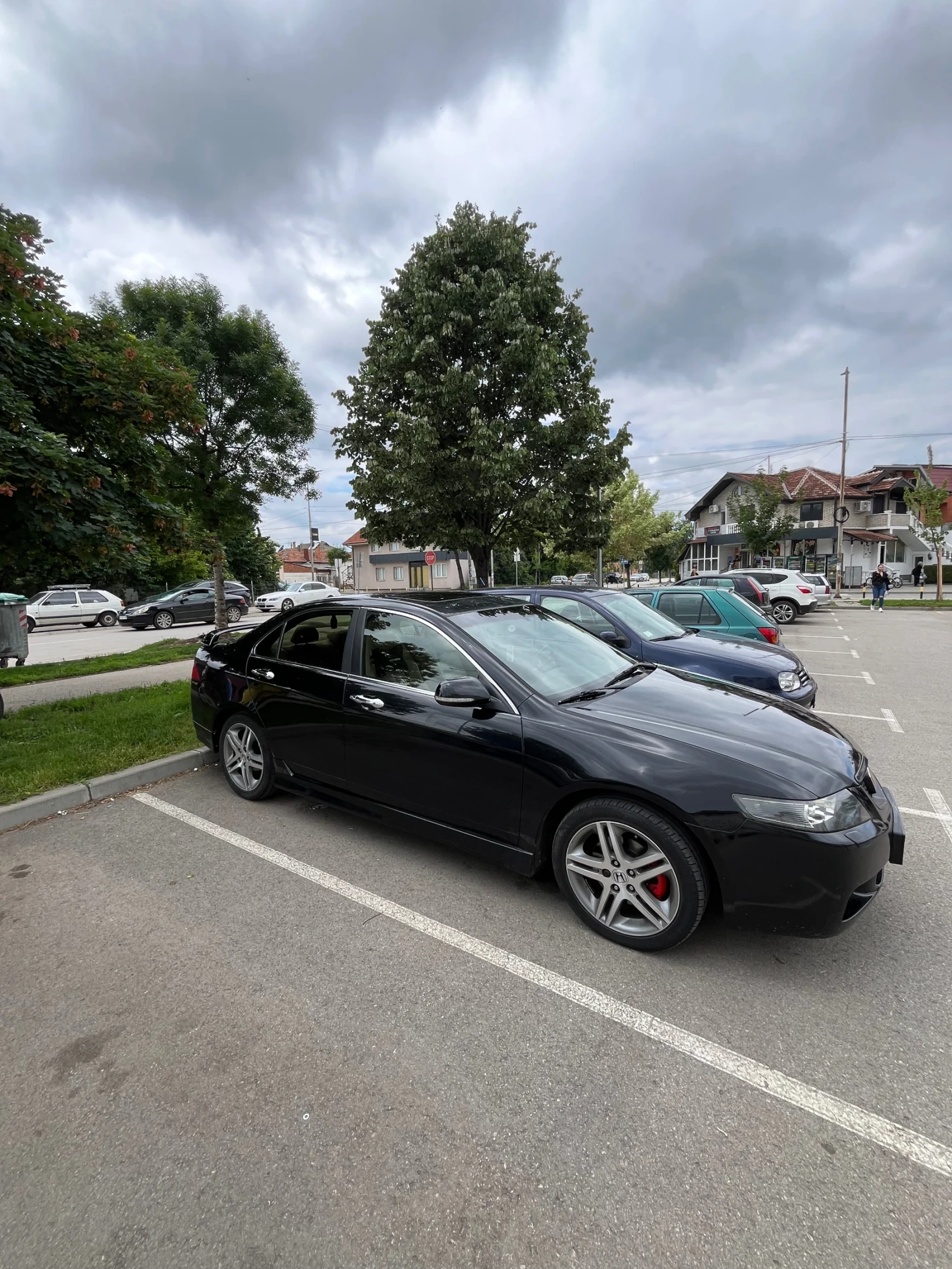 Honda Accord 2.2 i-CTDi Executive, снимка 8 - Автомобили и джипове - 55890150