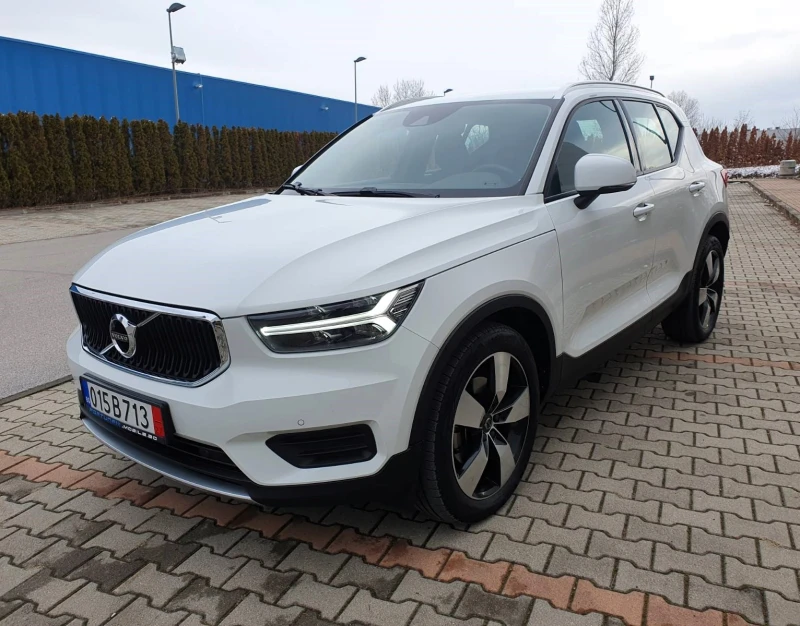 Volvo XC40 2.0d4 AWD/Automatic 8* /Business Plus, снимка 1 - Автомобили и джипове - 48449980