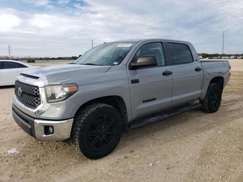 Toyota Tundra CREWMAX SR5/ЦЕНА ДО БЪЛГАРИЯ , снимка 3 - Автомобили и джипове - 49269408