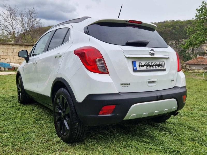 Opel Mokka, снимка 4 - Автомобили и джипове - 51058072