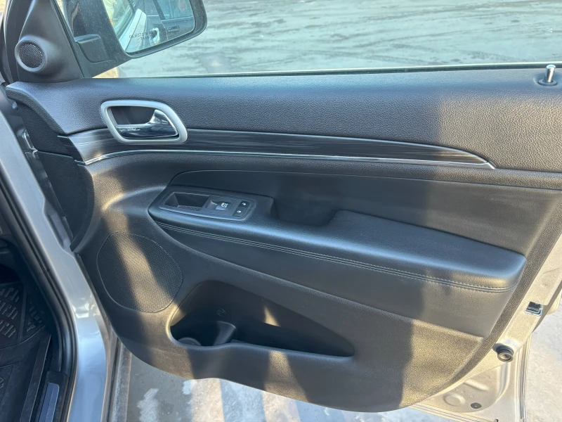 Jeep Grand cherokee Limited, снимка 14 - Автомобили и джипове - 52795231