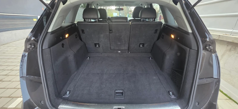 Audi Q5, снимка 13 - Автомобили и джипове - 52810646