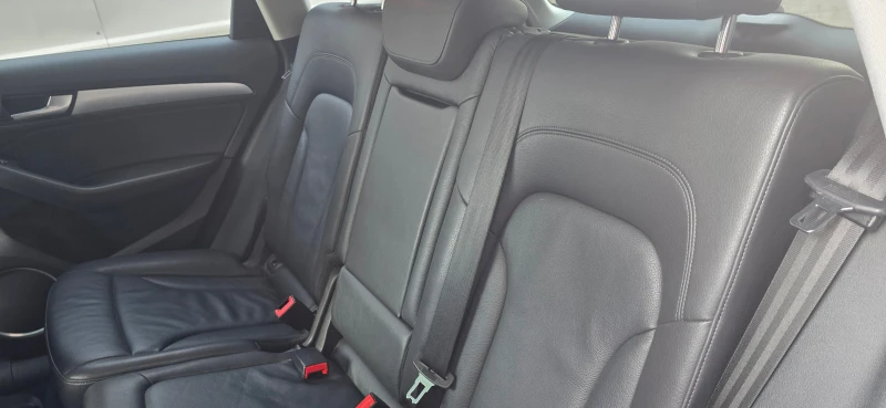 Audi Q5, снимка 11 - Автомобили и джипове - 52810646