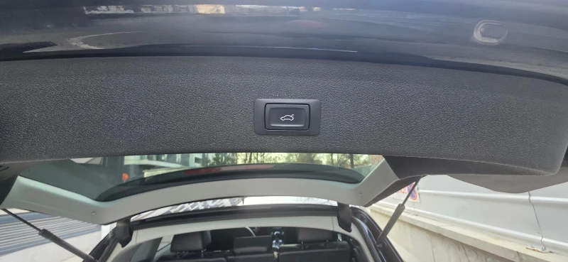 Audi Q5, снимка 14 - Автомобили и джипове - 52810646