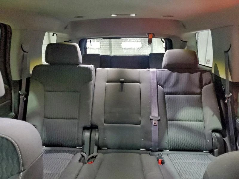 Gmc Yukon 5.3L 8 4x4 w/Rear Wheel Drv - изображение 3