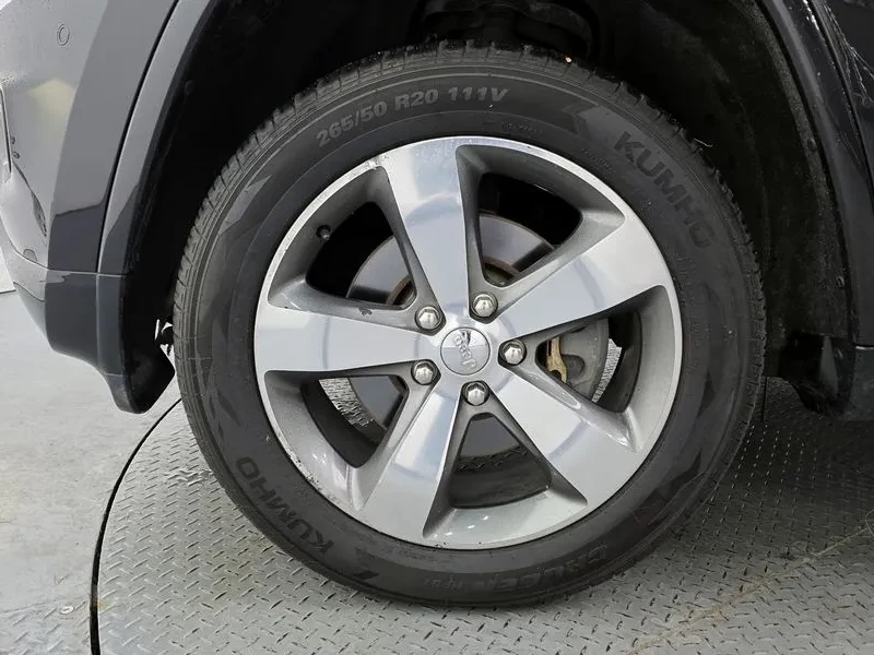 Jeep Grand cherokee 3.0 DIESEL OVERLAND WK2, снимка 5 - Автомобили и джипове - 55298757