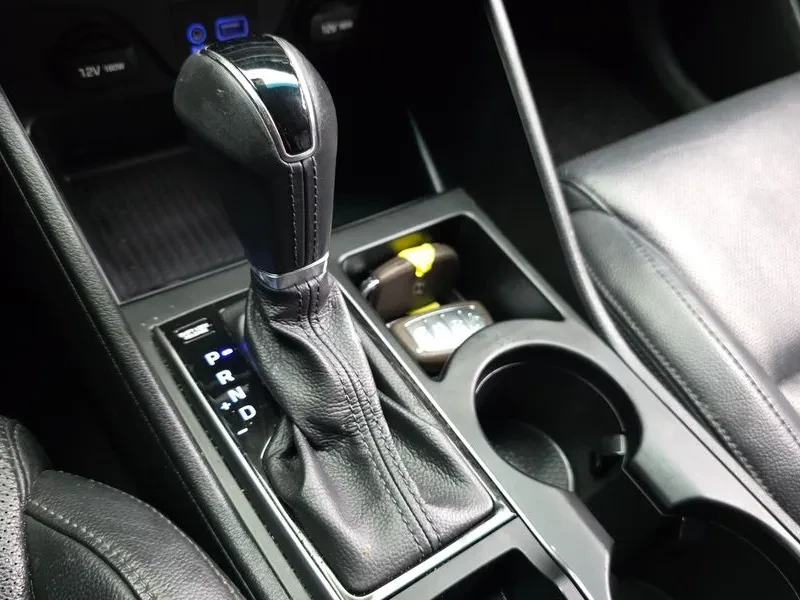 Hyundai Tucson 2.0 2WD MODERN | Mobile.bg � ����������� 9