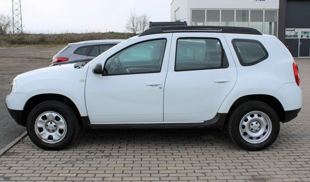 Dacia Duster 1.6i,16V,4x4,105кс,K4MA606 - изображение 2