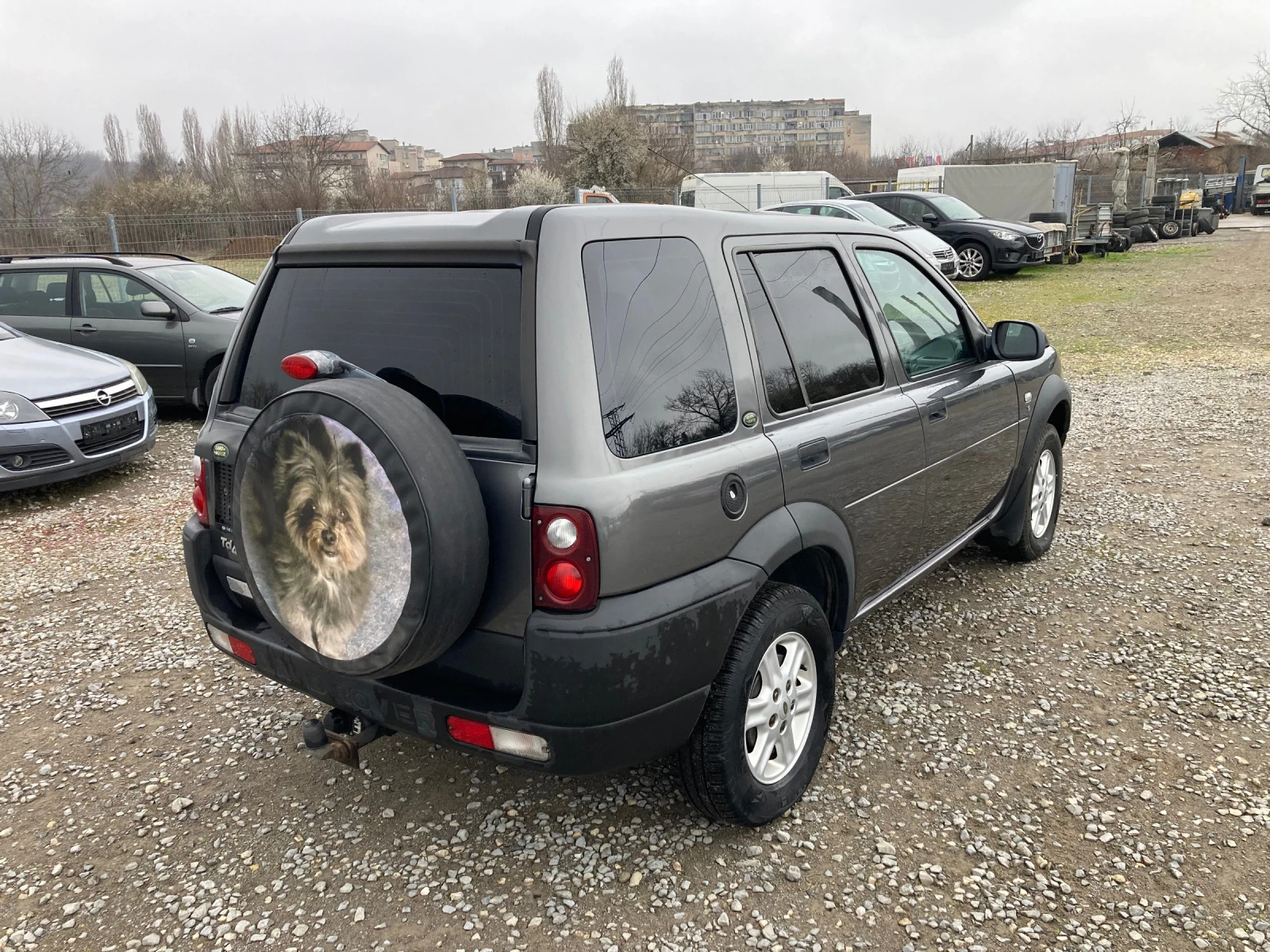 Land Rover Freelander 2.0 TD4 - изображение 3