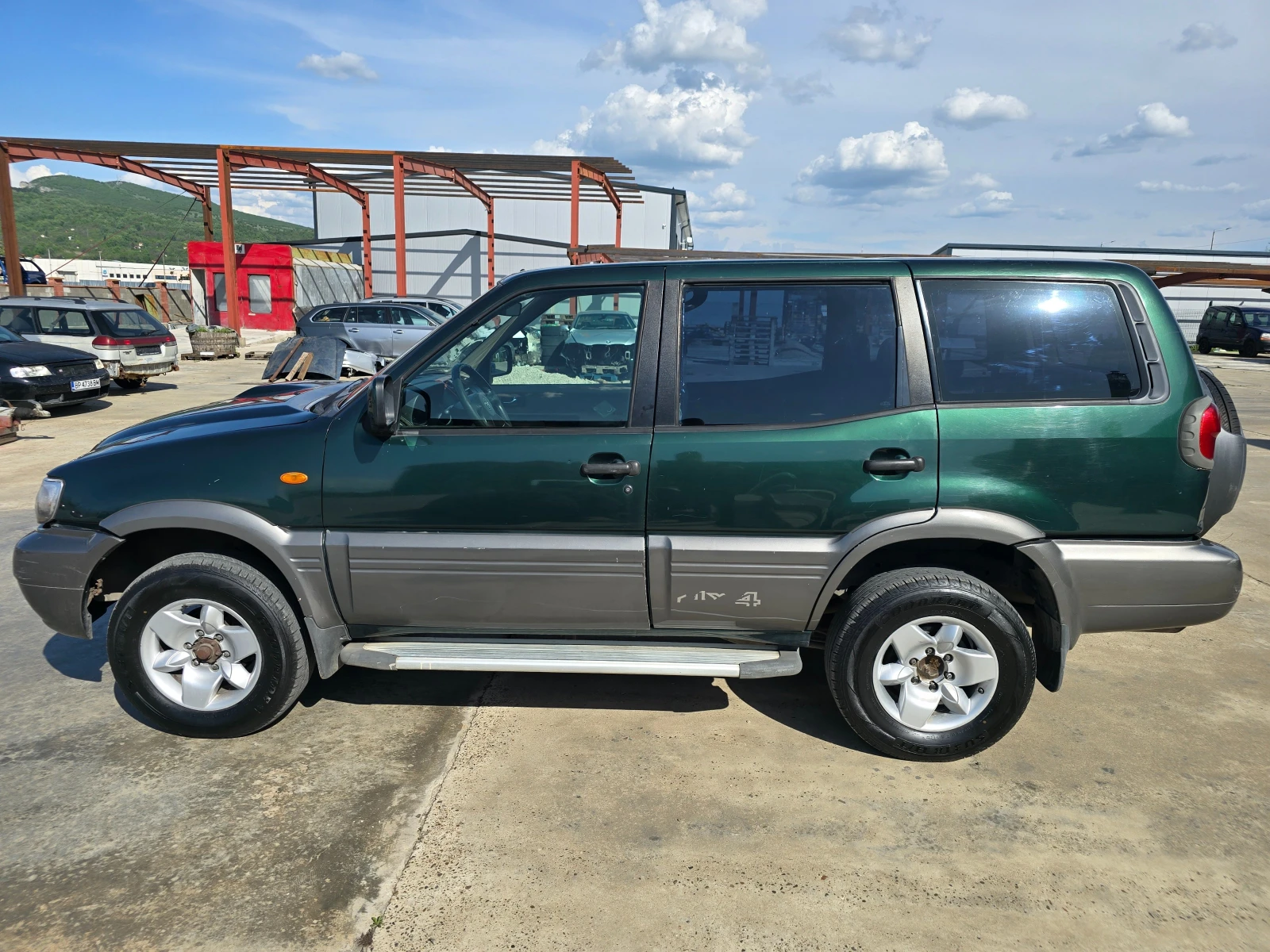 Nissan Terrano 3.0D ITALIA - изображение 8