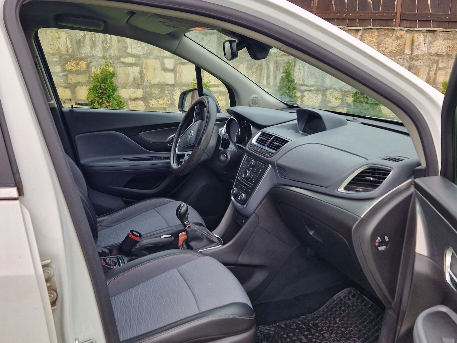Opel Mokka  - изображение 8