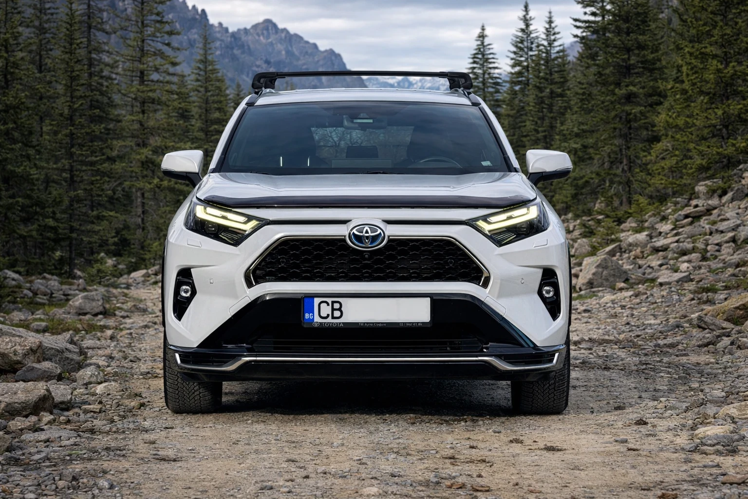 Toyota Rav4 Plug-in Hybrid 2023 в гаранция ТМ Ауто