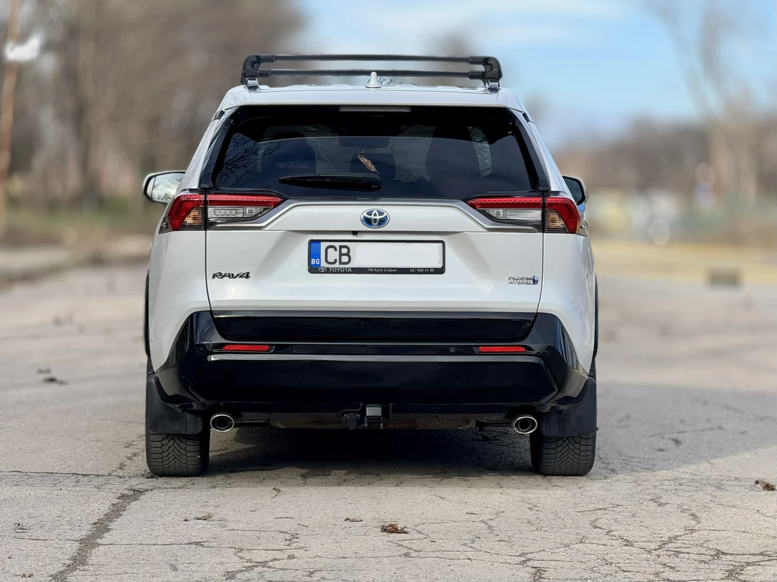 Toyota Rav4 Plug-in Hybrid 2023 в гаранция - изображение 2