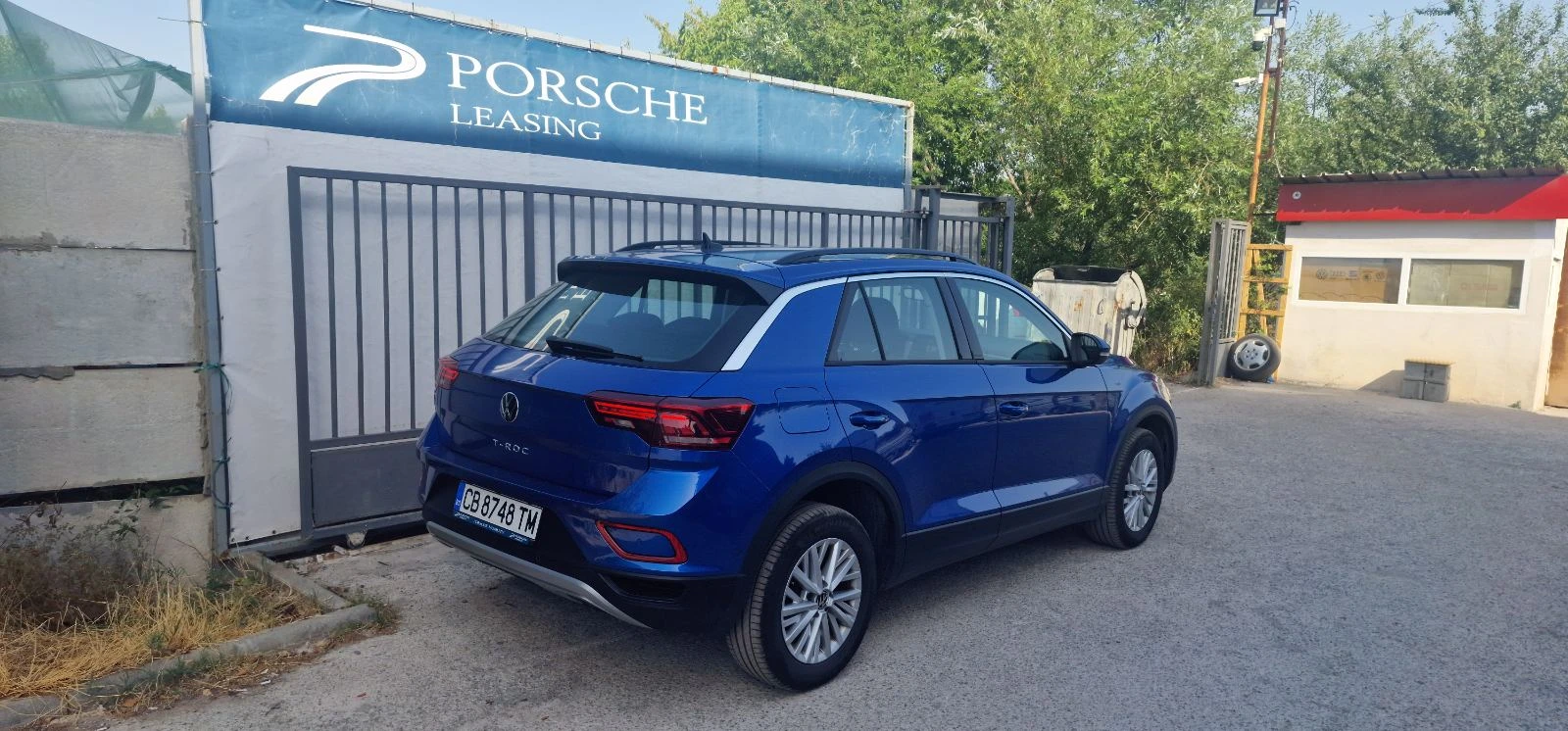 VW T-Roc  Life - изображение 4