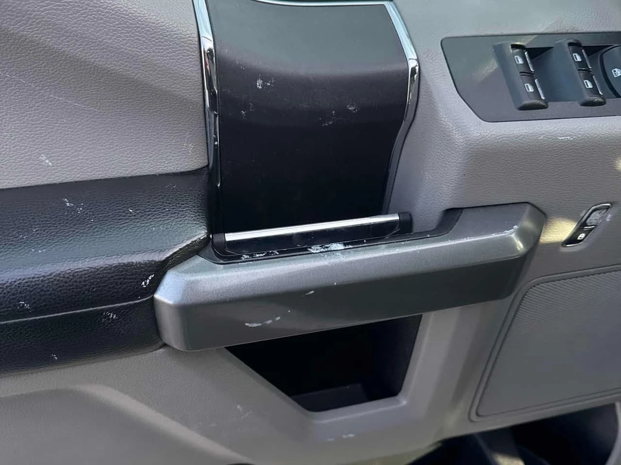 Ford F150 * 4WD SuperCab 145" * CARFAX * ���� �� �� | Mobile.bg � ����������� 12