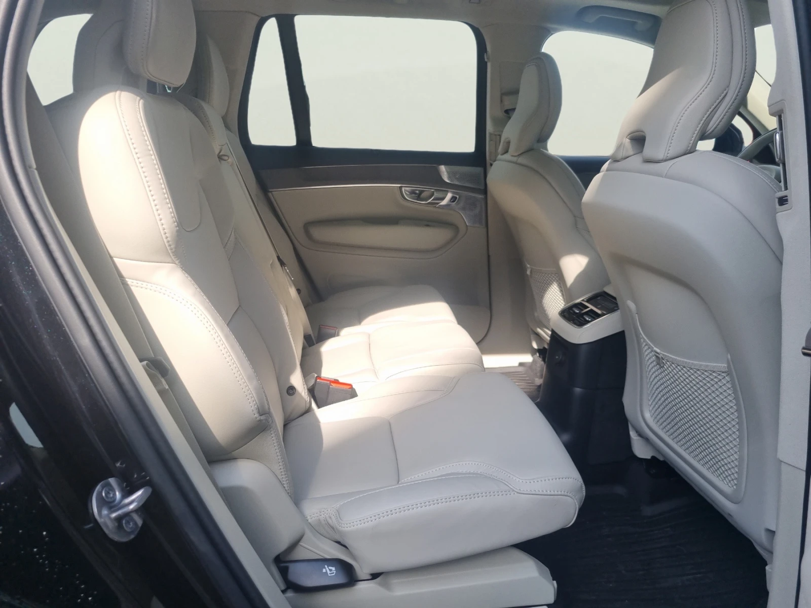 Volvo Xc90 2.0 T8 Phev, снимка 13 - Автомобили и джипове - 53774727