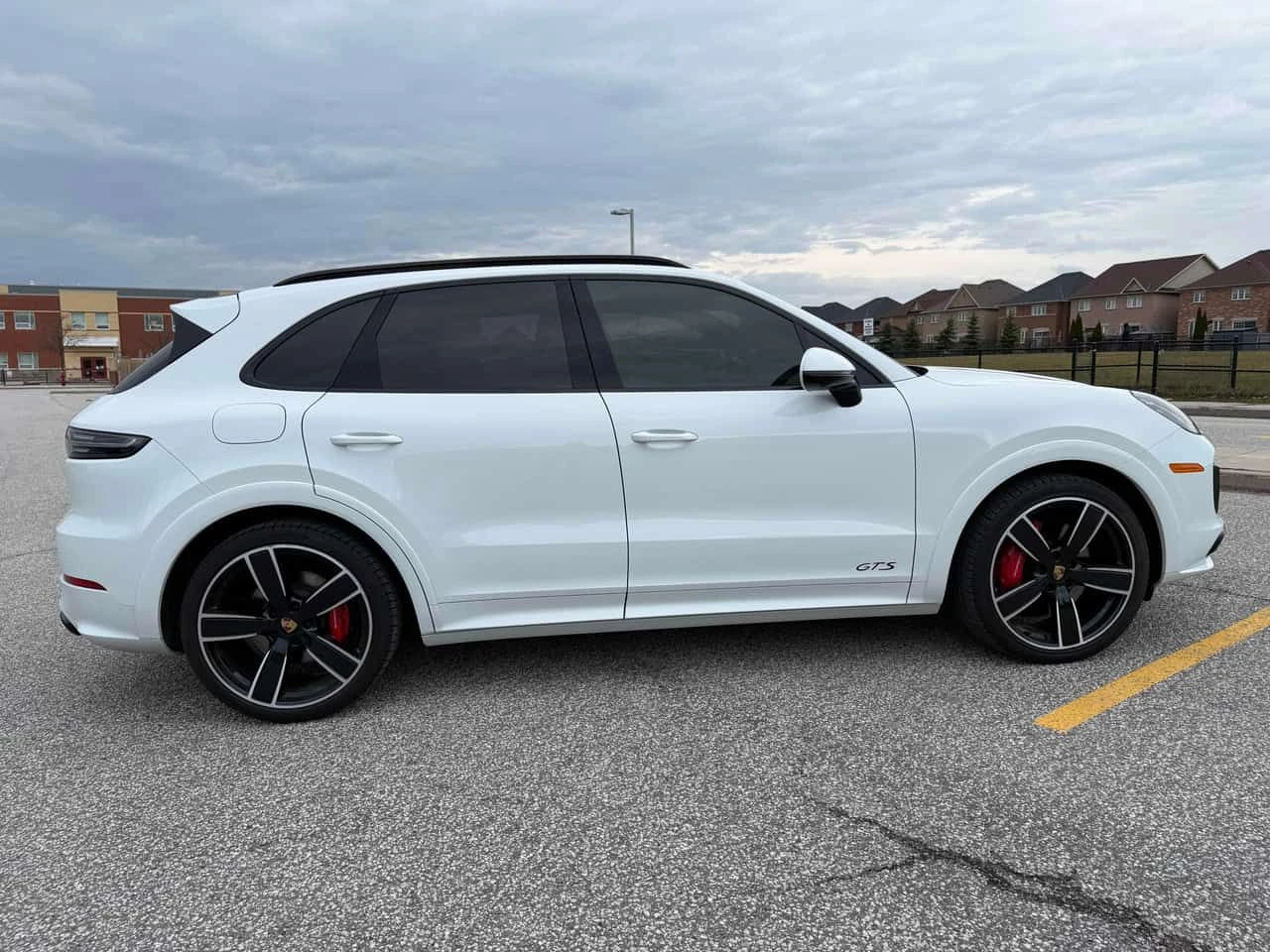 Porsche Cayenne GTS  CARFAX, снимка 3 - Автомобили и джипове - 54140980