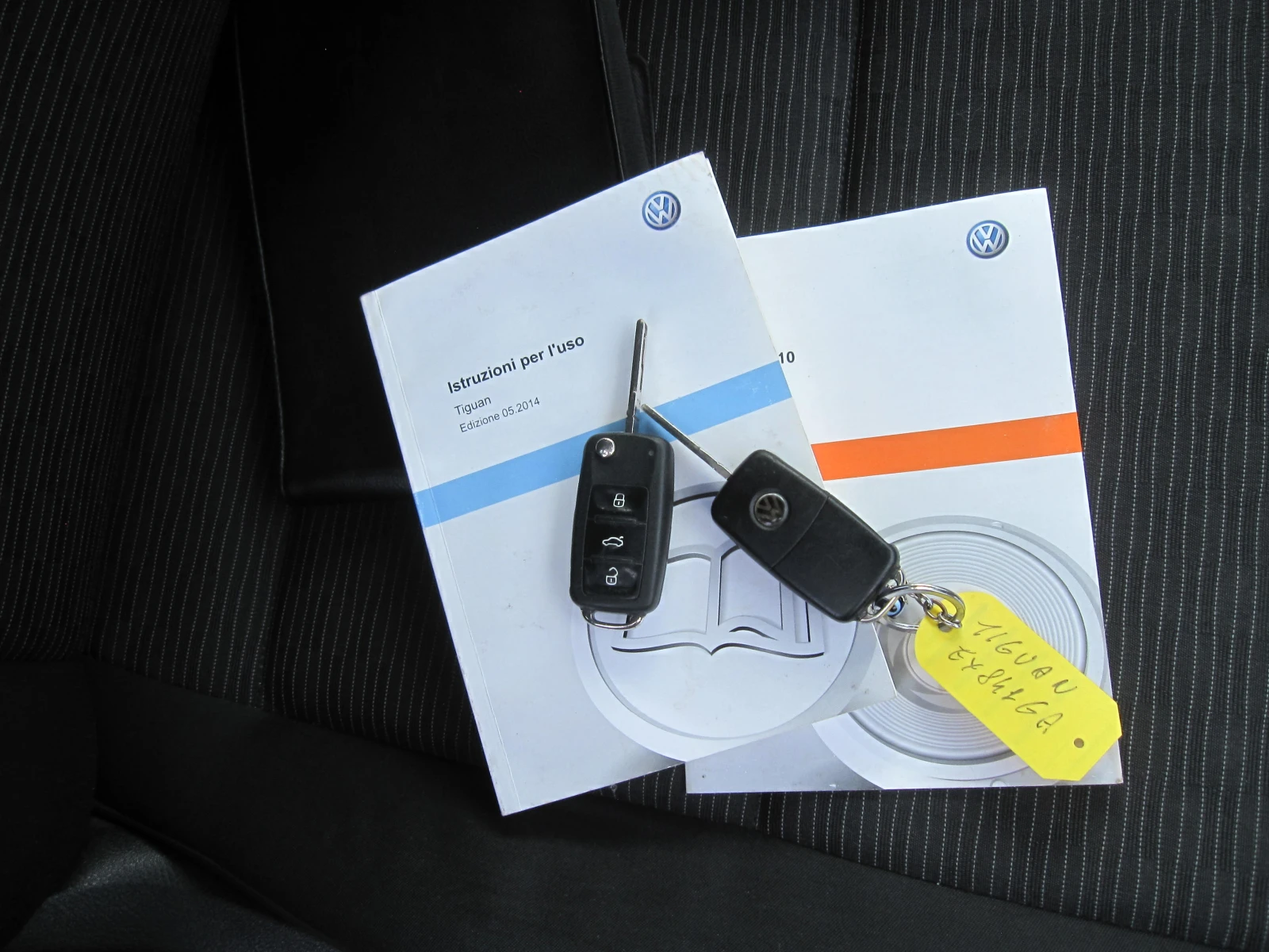 VW Tiguan CROSS 1, 4TSI , снимка 12 - Автомобили и джипове - 54211049