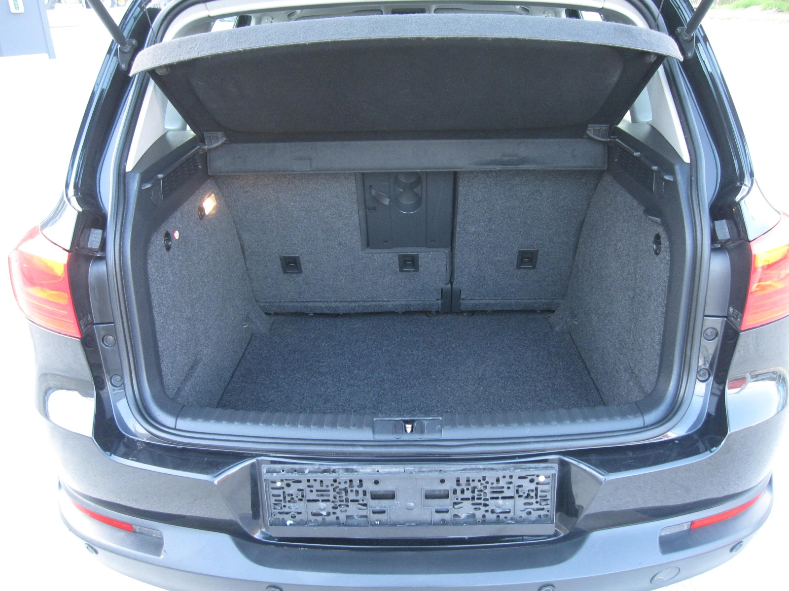 VW Tiguan CROSS 1, 4TSI , снимка 5 - Автомобили и джипове - 54211049