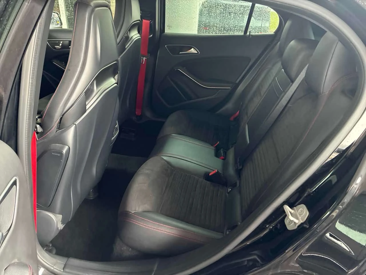 Mercedes-Benz GLA 45 AMG CARFAX, снимка 11 - Автомобили и джипове - 54222349