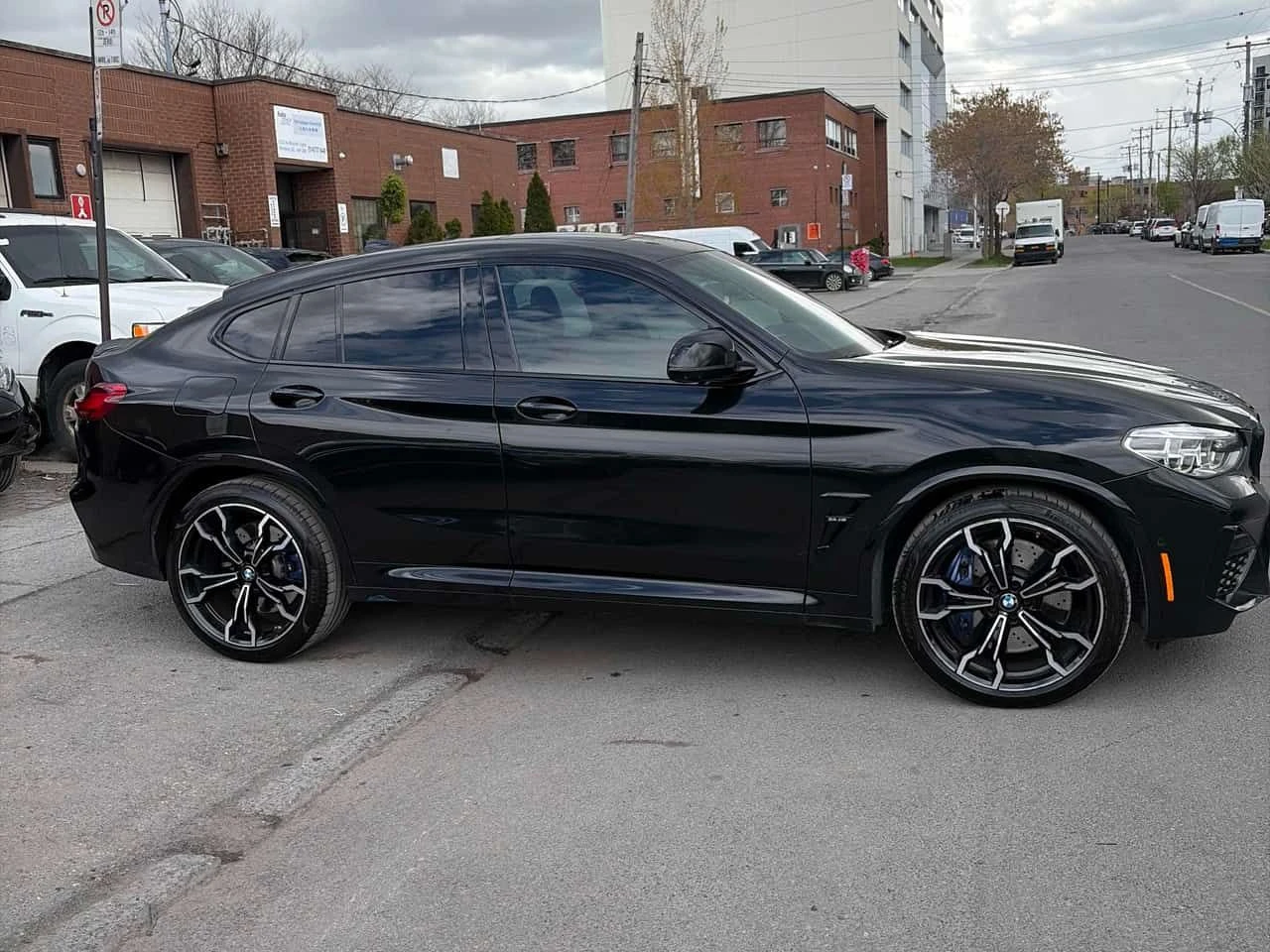BMW X4 M | DISTR| 360| SHADOW| HUD| HAR/K| ПОДГРЕВИ| ОБУХ, снимка 4 - Автомобили и джипове - 54529137