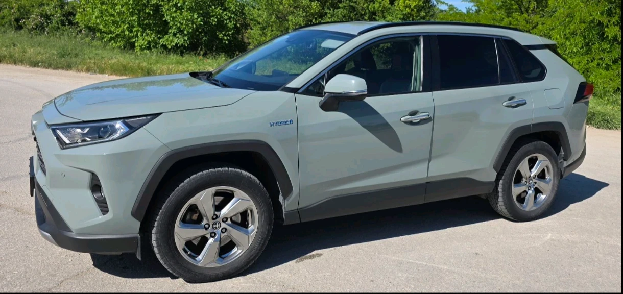 Toyota Rav4, снимка 4 - Автомобили и джипове - 54626678