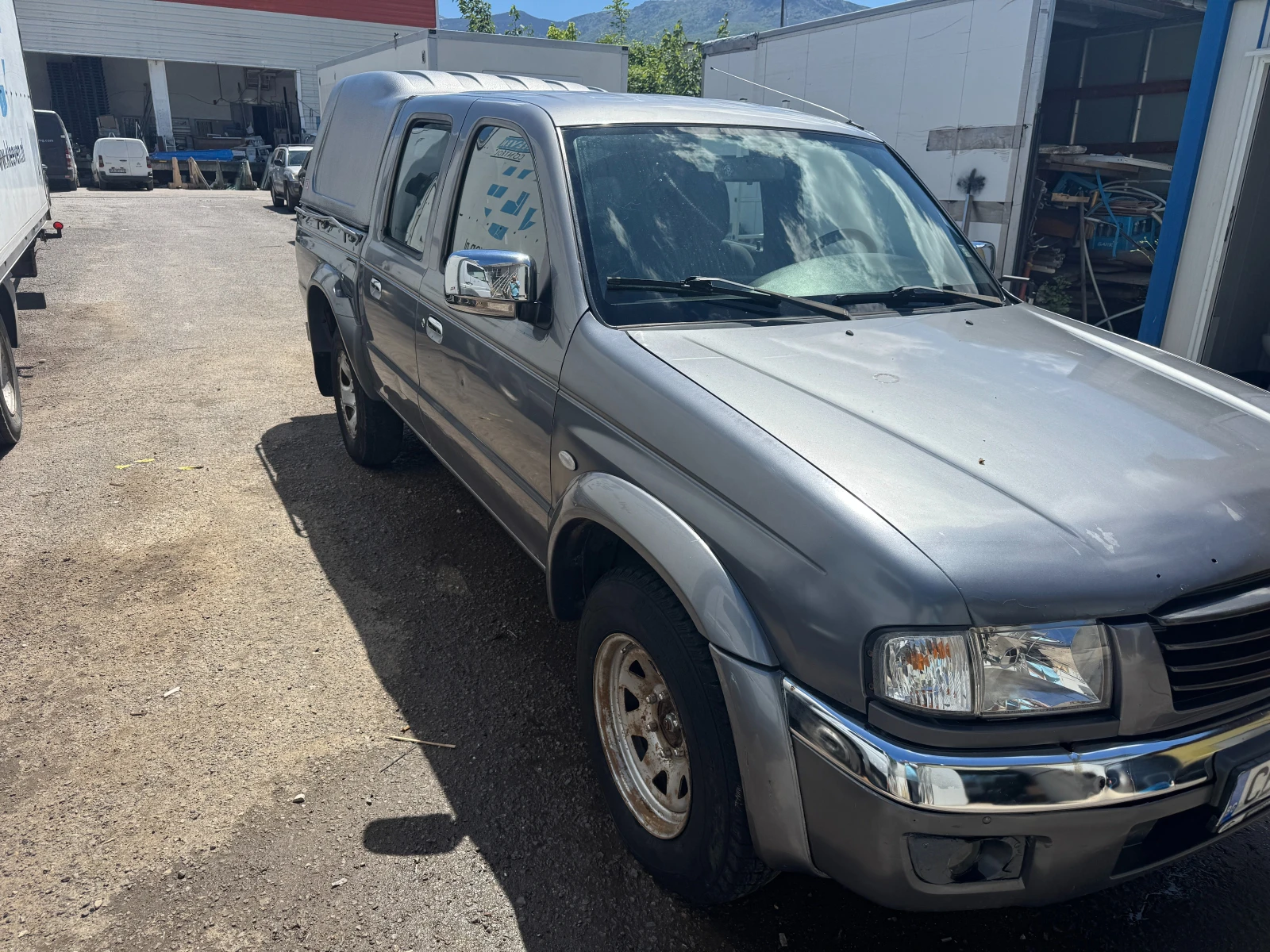 Mazda B2500 4x4 2.5 - 202k, снимка 5 - Автомобили и джипове - 54734263