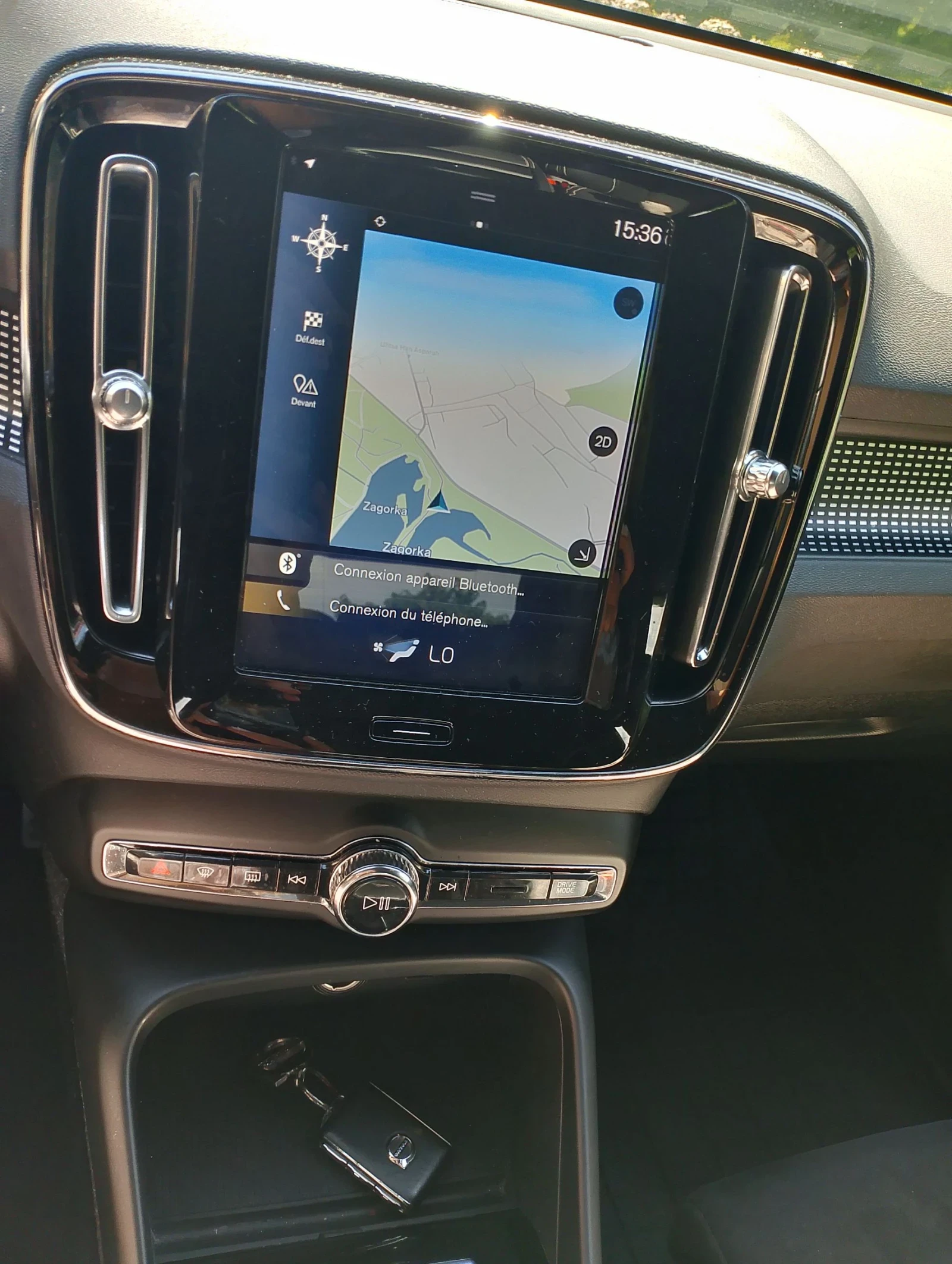 Volvo XC40 D3, снимка 13 - Автомобили и джипове - 55052480