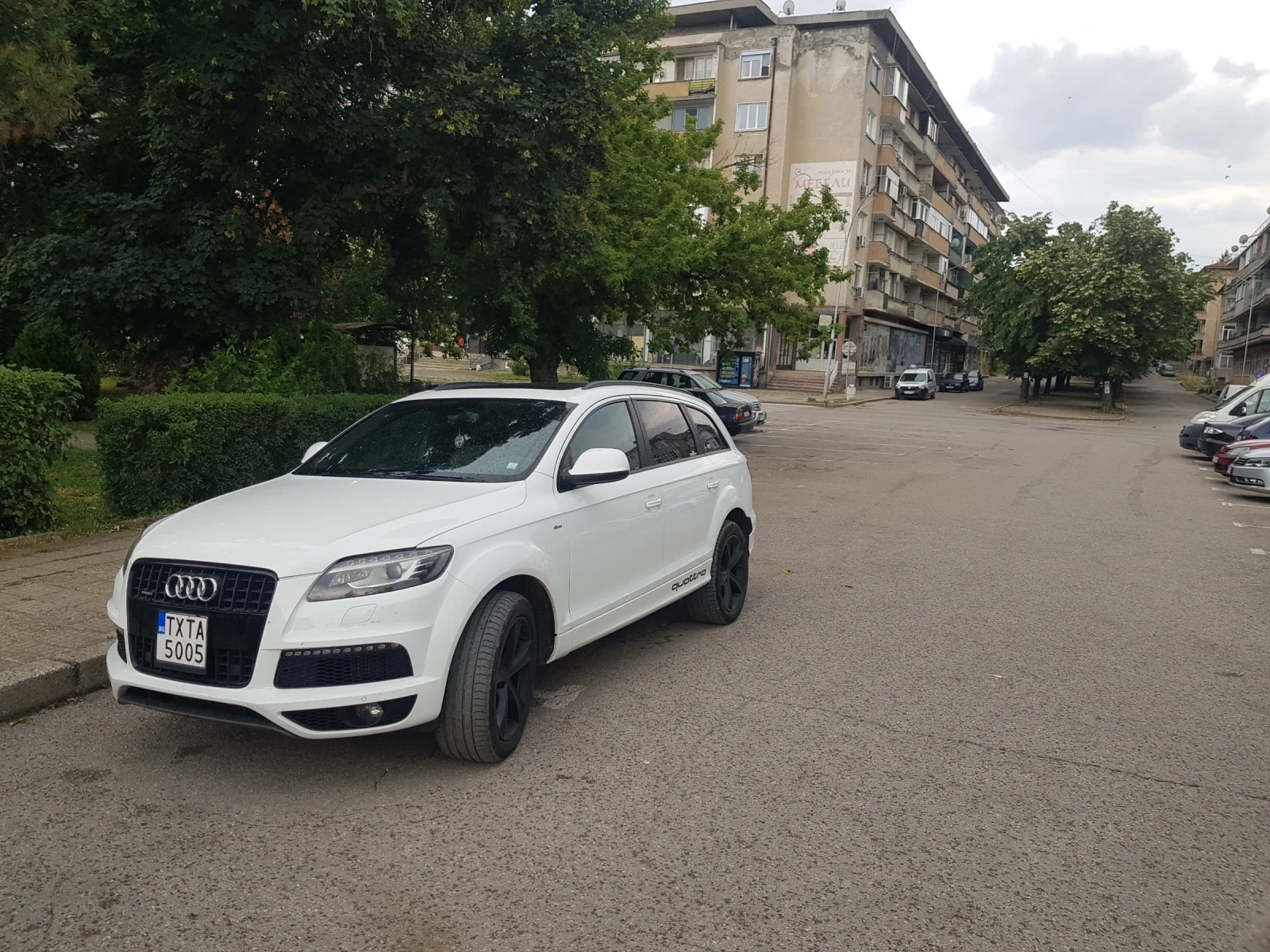 Audi Q7 Audi Exclusive 4.2 BiTdi 340hp Gearbox 8Zf, снимка 3 - Автомобили и джипове - 55878403